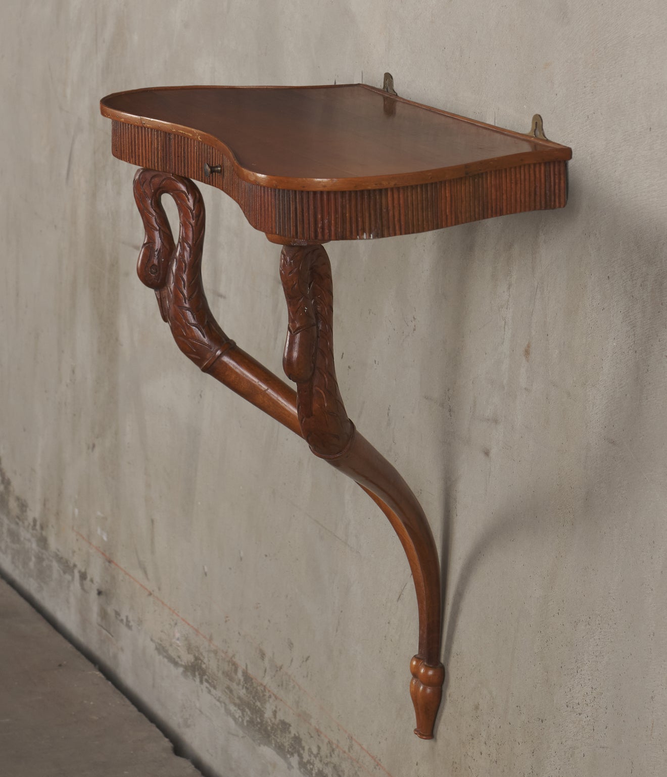 PAIR OF 1940S SWAN WALL CONSOLES