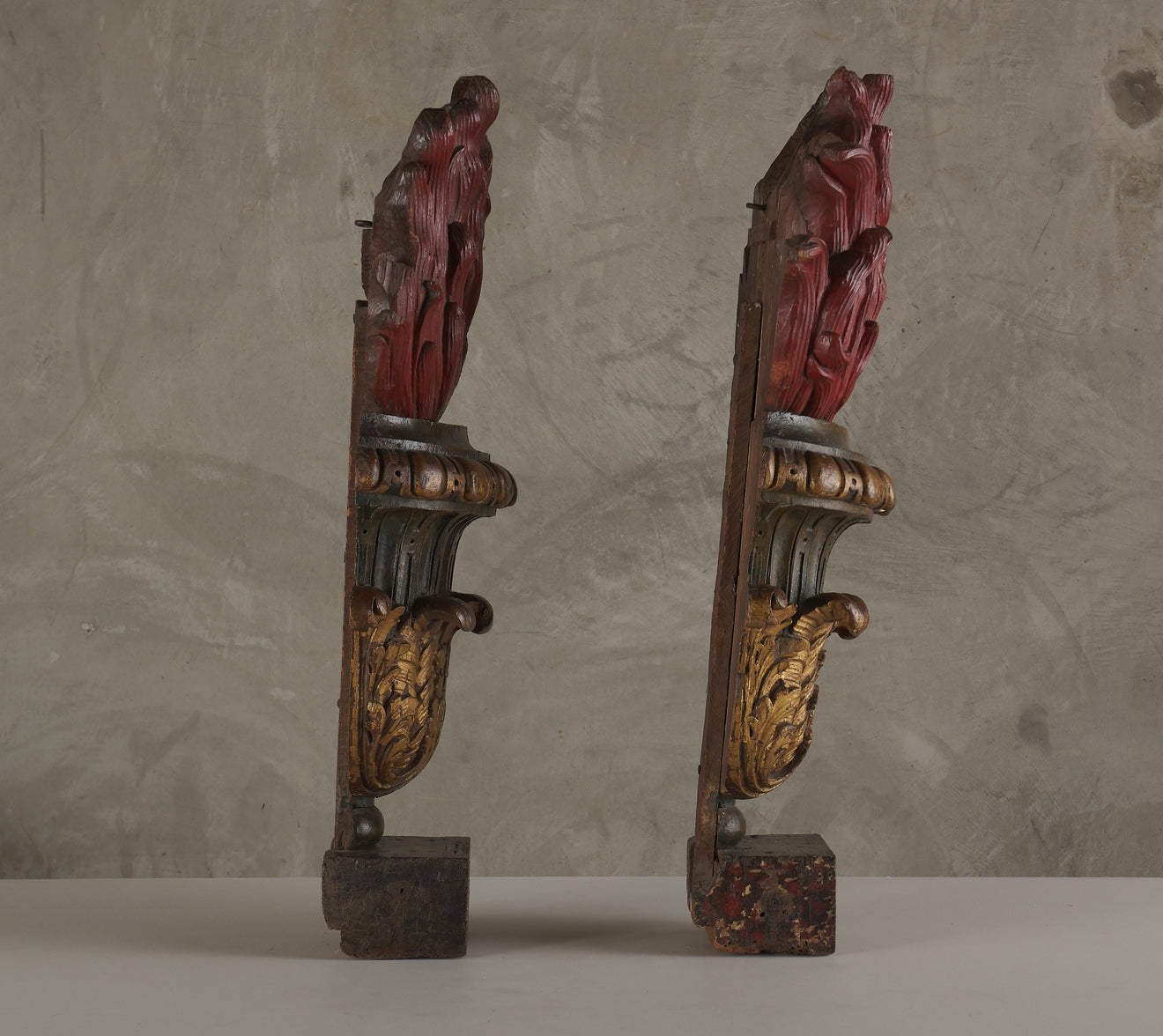 PAIR OF CARVED CLASSICAL ARCHITECTURAL ELEMENTS, ITALIAN, 18TH C