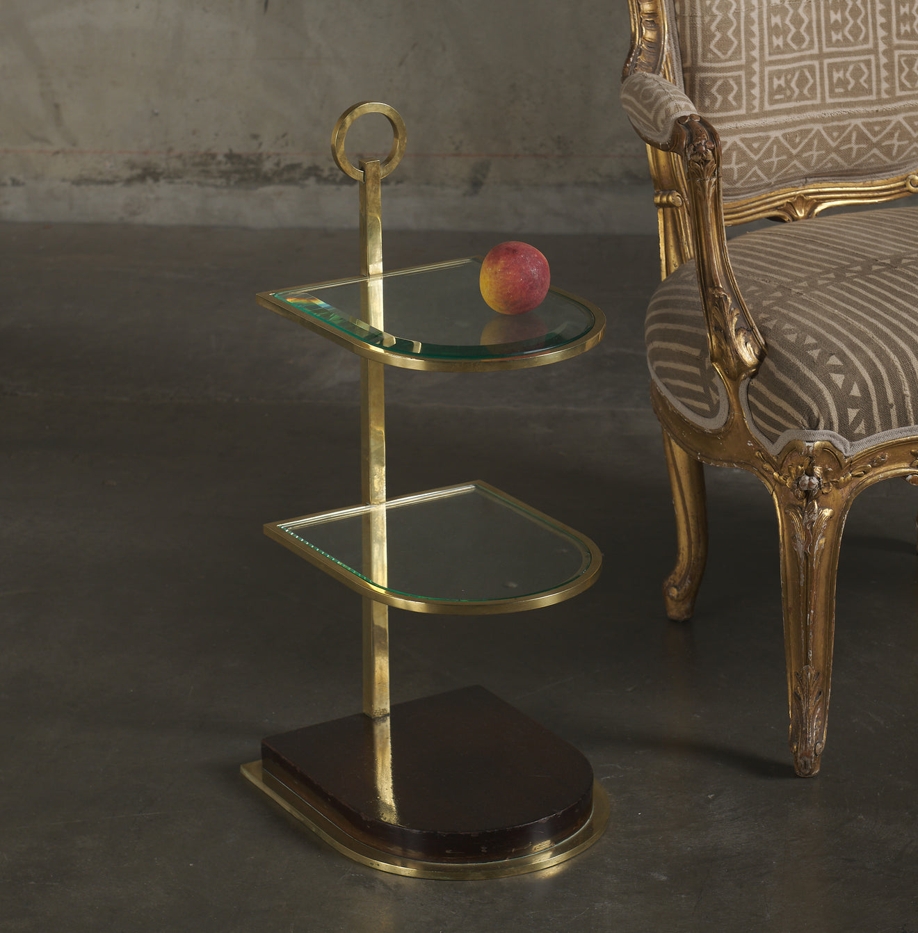 PAIR OF MID CENTURY HOLLYWOOD REGENCY COCKTAIL STANDS