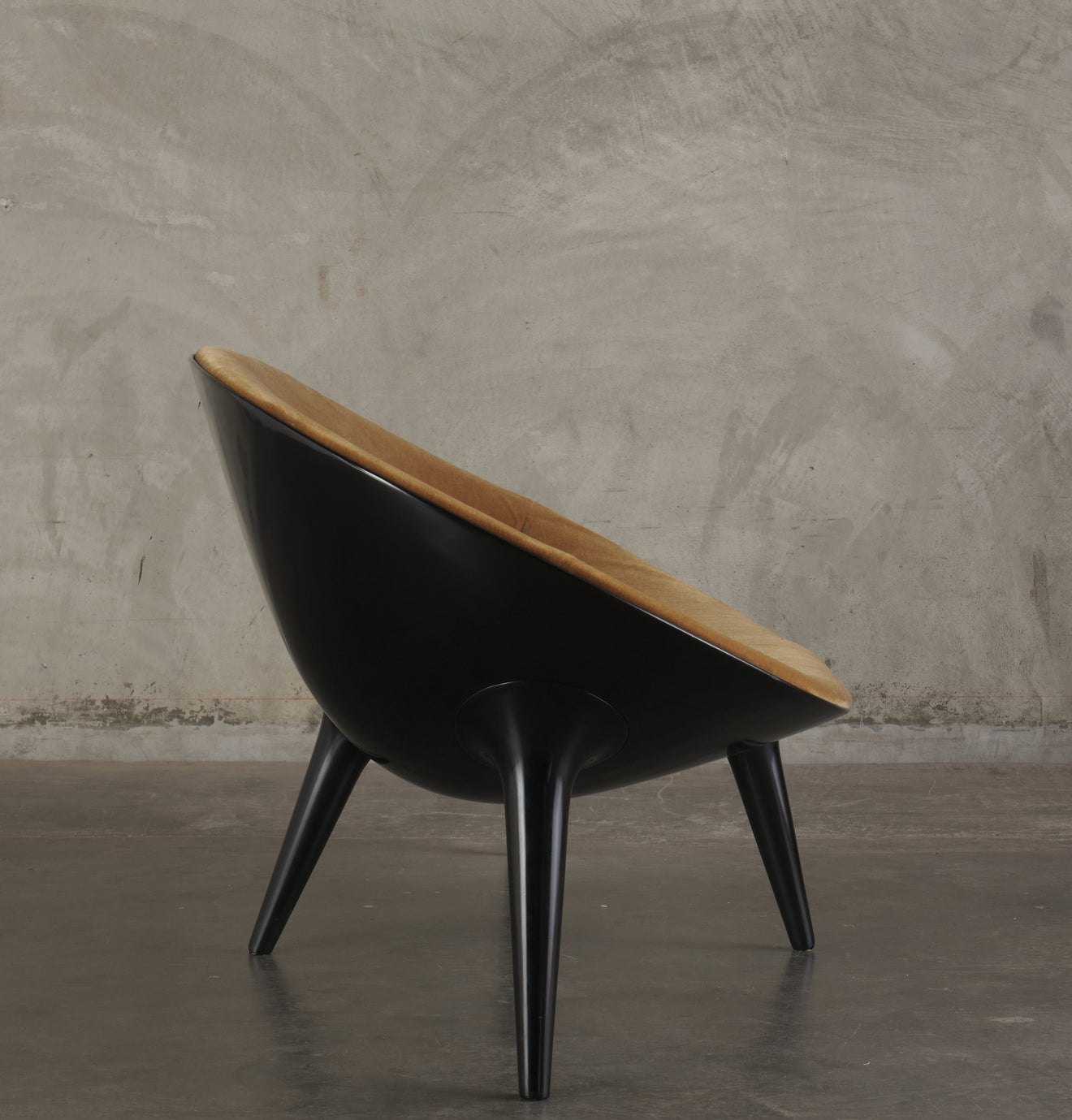 PHILIPPE STARCK 'STRANGE THING SOFA' BY CASSINA, LIMITED SERIES