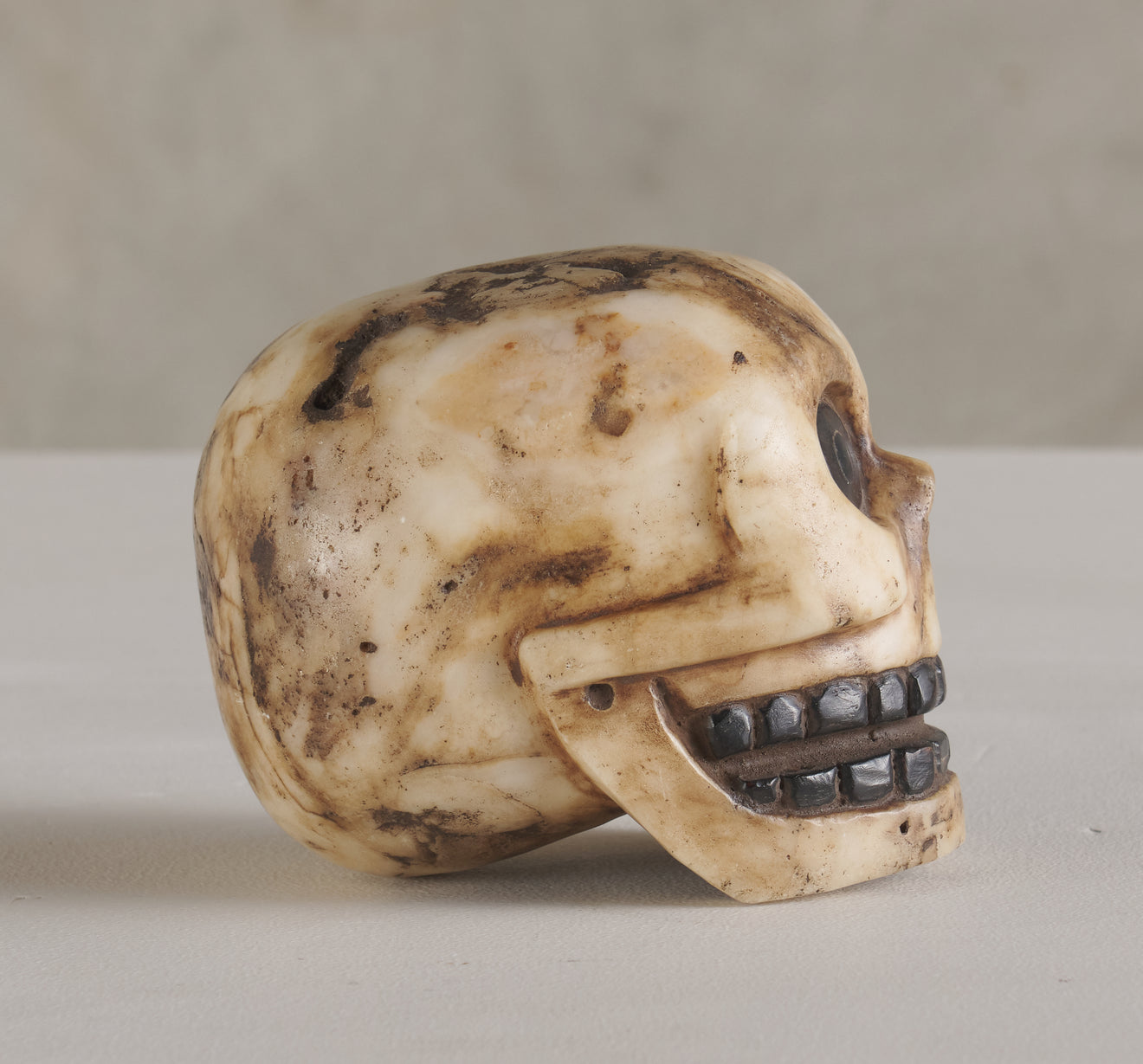 PRE COLOMBIAN STYLE ALABASTER SKULL