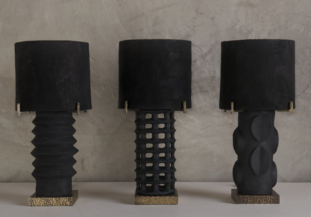 BCW BLACK PRIMAL TABLE LAMP