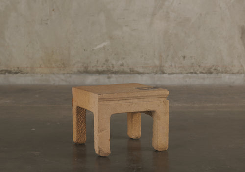 SANDSTONE LOW OFFERING TABLE