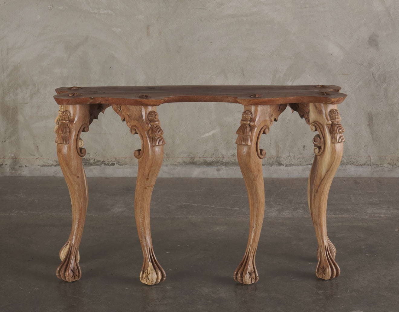 SANTAREM CONSOLE BY MIKE DIAZ