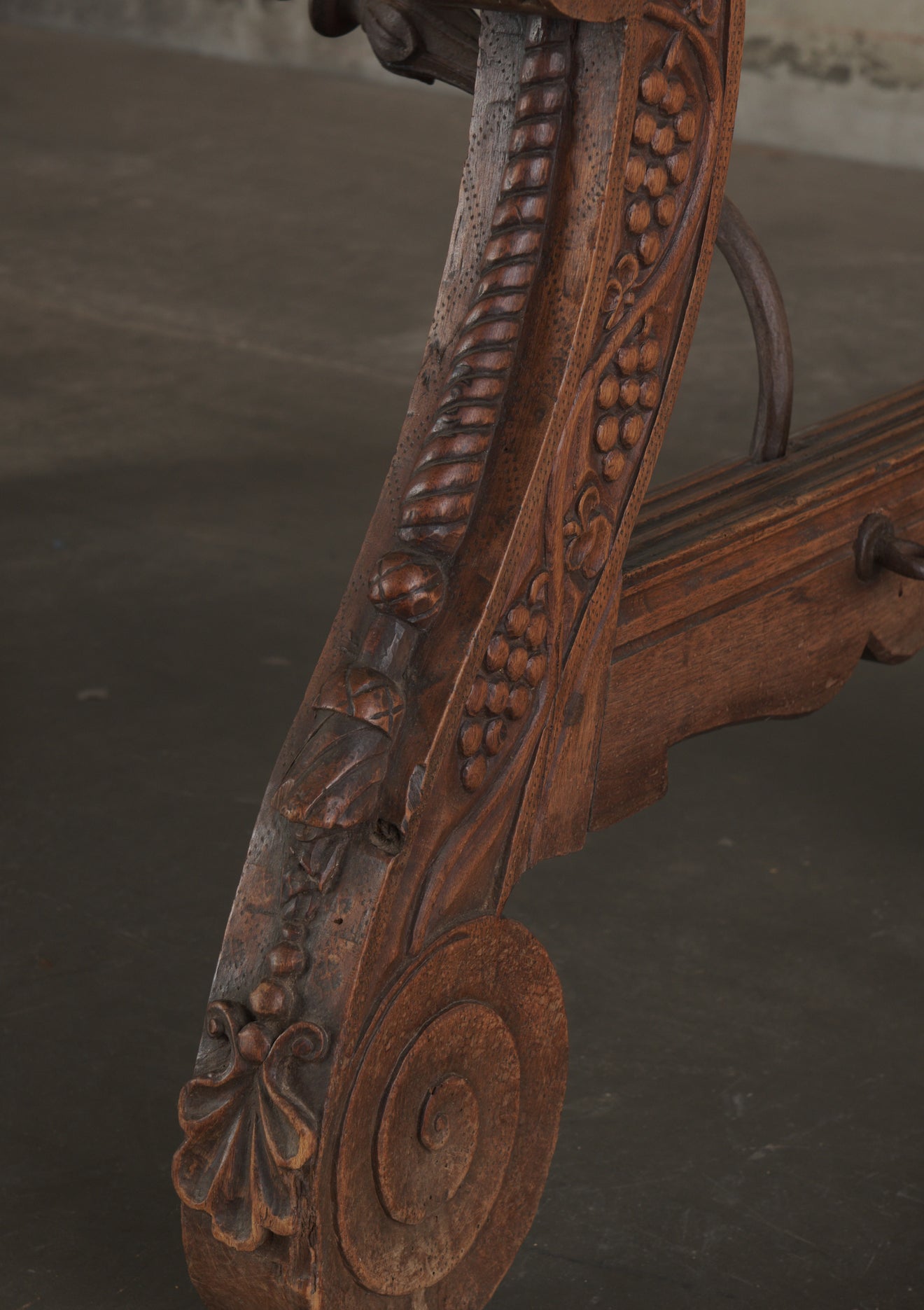 SPANISH COLONIAL HIGHLY CARVED TABLE, 19th C