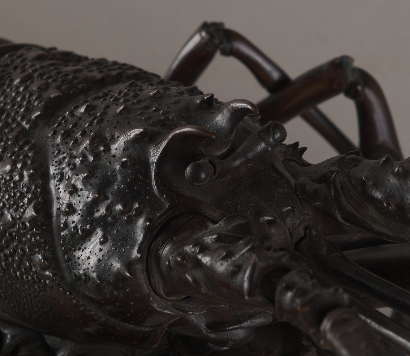 SPECTACULAR AND RARE JAPANESE BRONZE ARTICULATED LOBSTER, 19TH CENTURY (ON STAND)