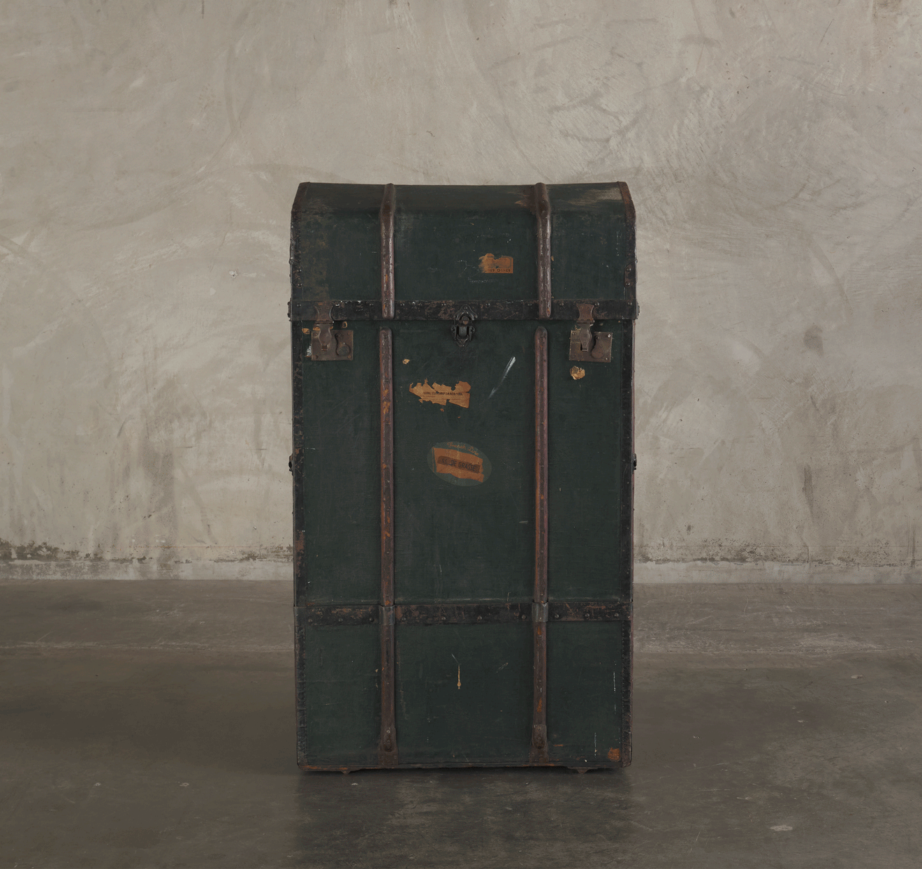 STEAMER WARDROBE TRUNK, C 1910
