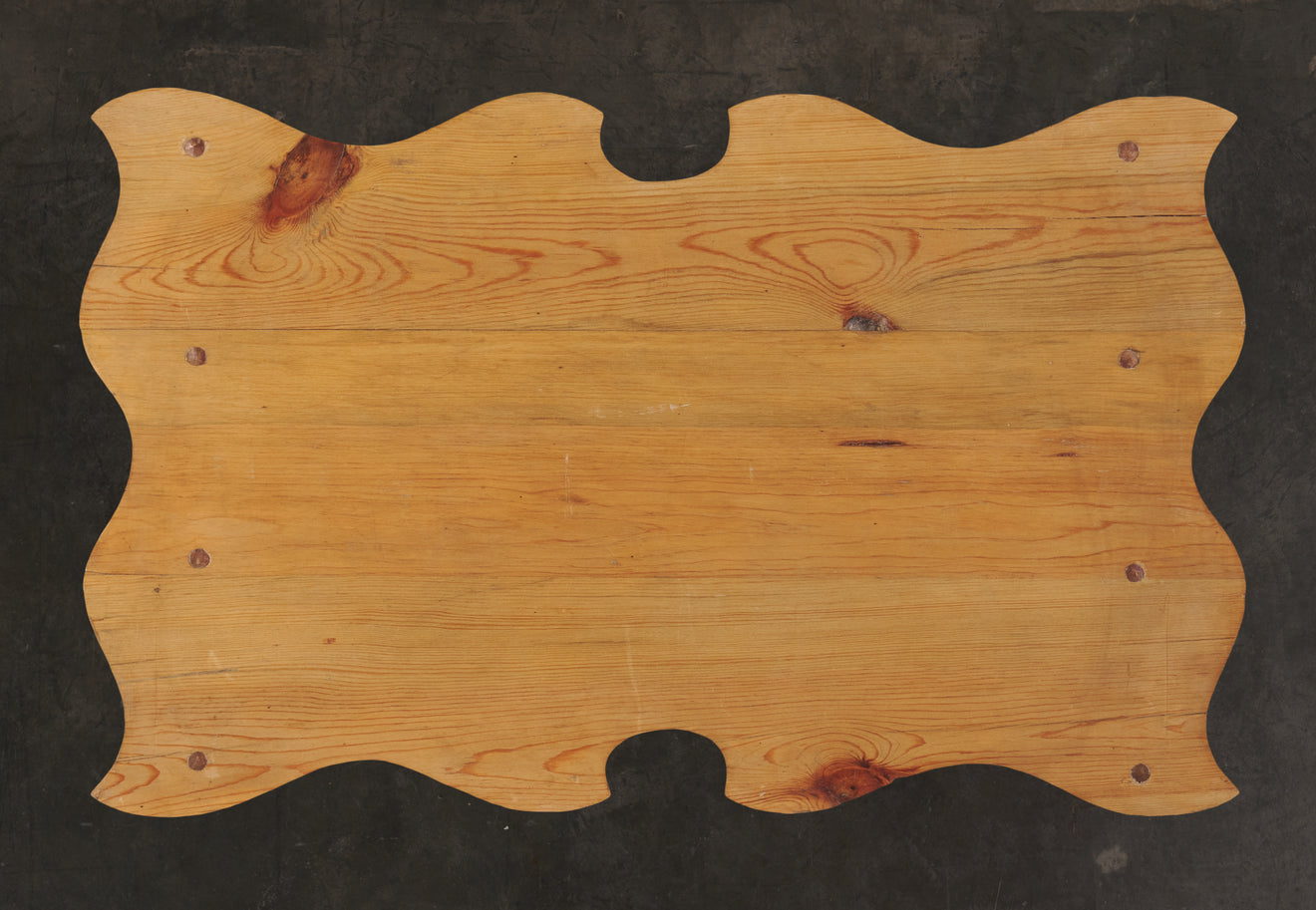 STELLE TABLE BY MIKE DIAZ