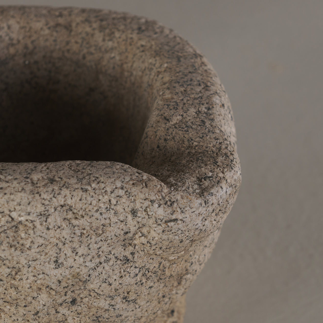 STONE MORTAR(S)