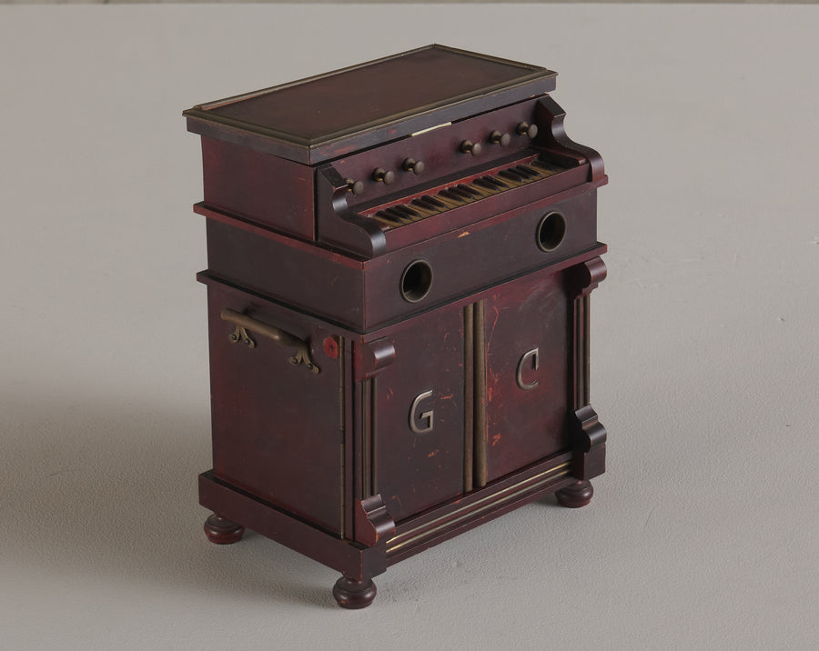 UPRIGHT PIANO MUSIC BOX