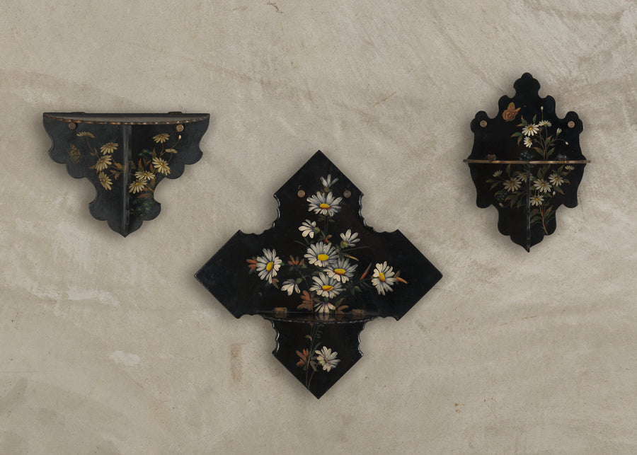 VICTORIAN PAPIER MACHE BLACK LACQUERED DAISY WALL SHELF