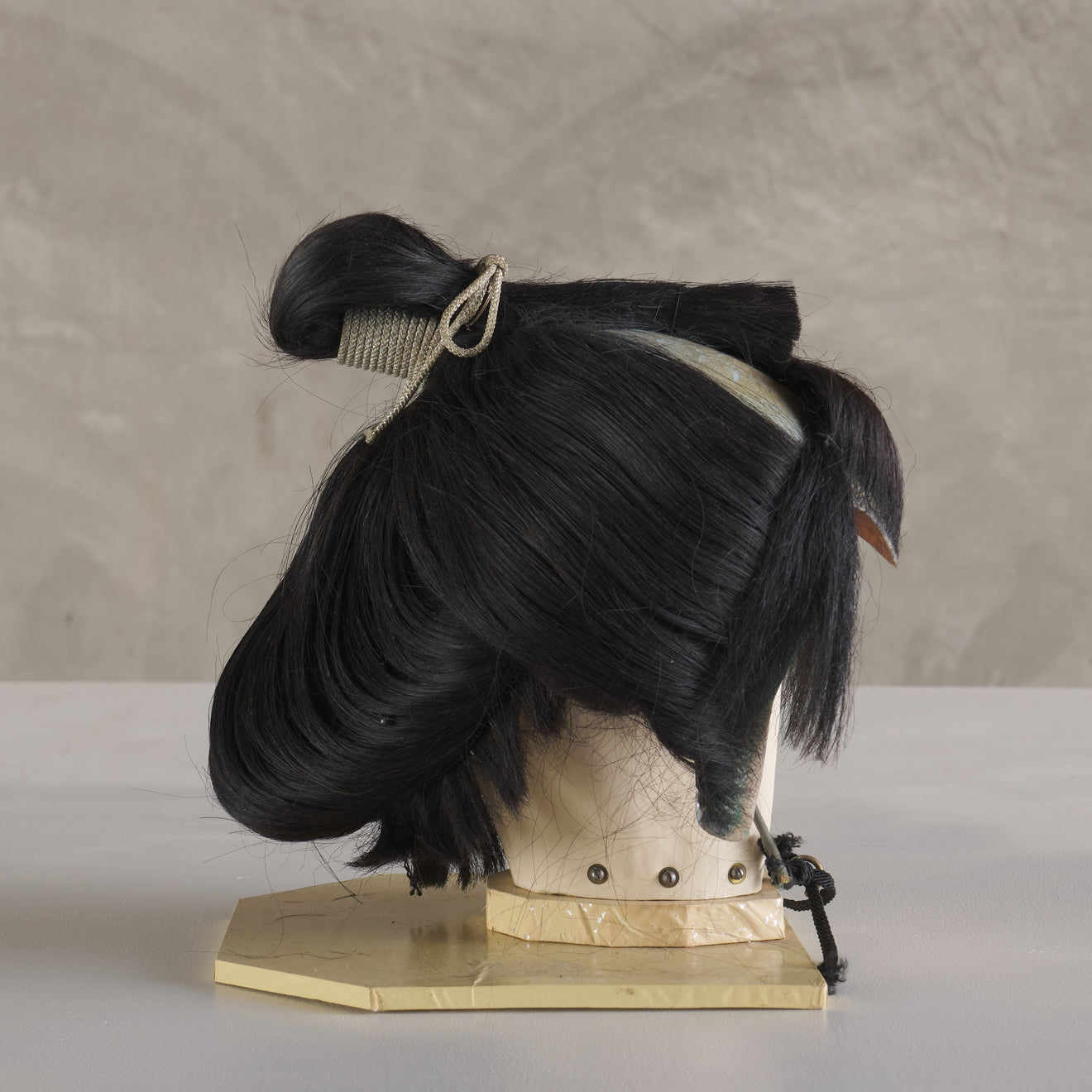 VINTAGE GEISHA WIG IN ORIGINAL CASE, 20TH C