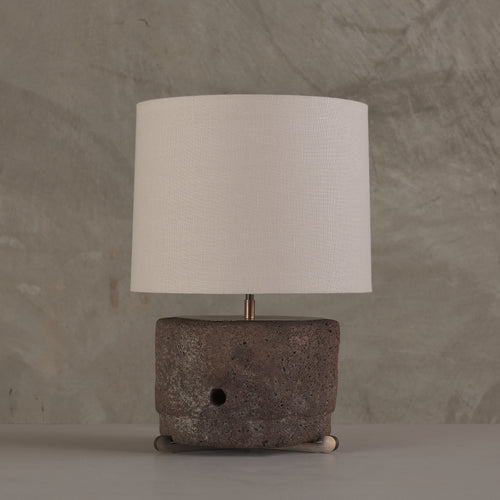 VOLCANIC STONE TABLE LAMP, 20TH C