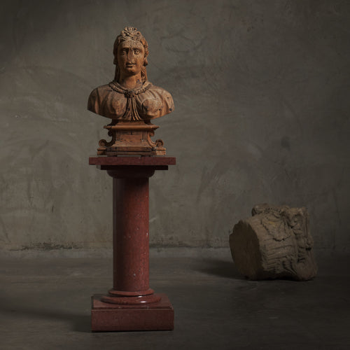 ITALIAN WOODEN NOSELESS LADY, 18th C