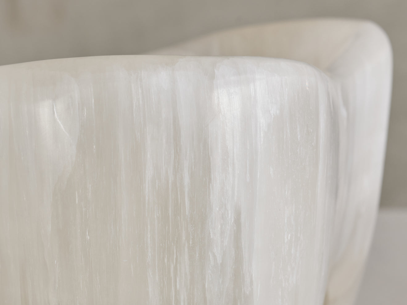 POLISHED SELENITE CENTER BOWL