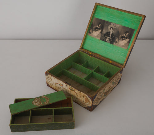 ANTIQUE AMERICAN DECOUPAGE SEWING BOX