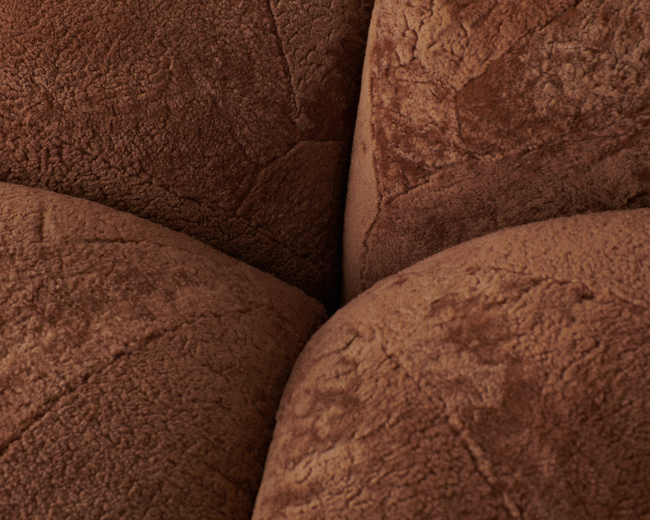 BC WORKSHOP PEYOTE CHAIR IN COGNAC SHEARLING