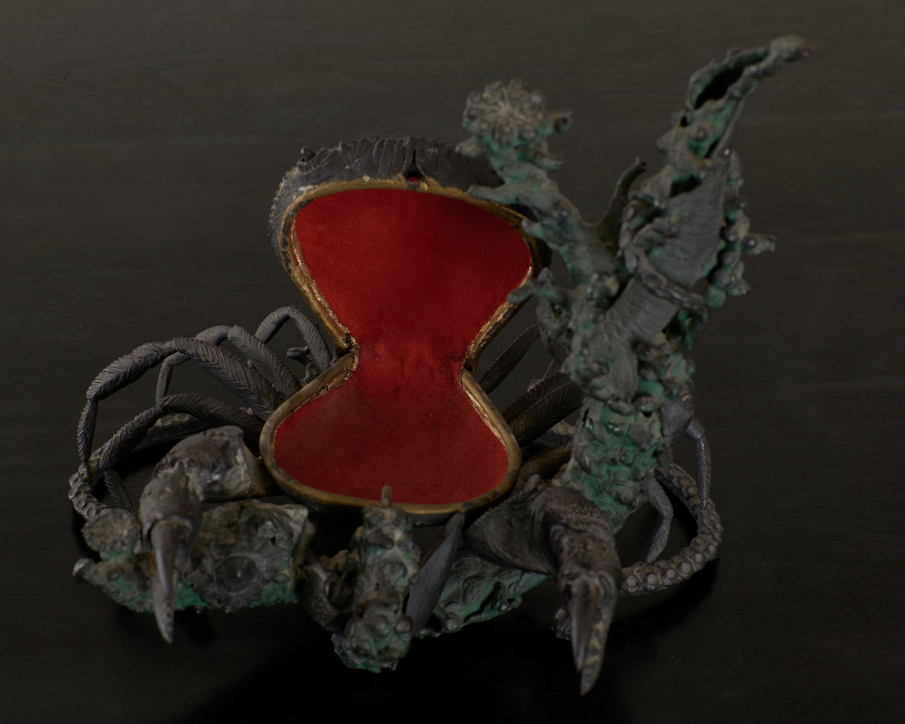 BRONZE CRAB Box