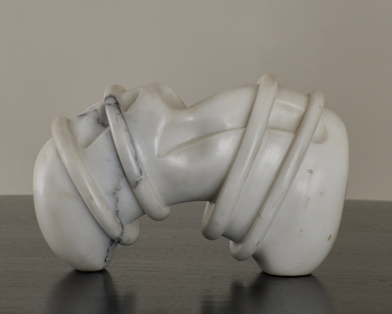 ENRIQUE MIRALDA (1933-2010) MARBLE SCULPTURE