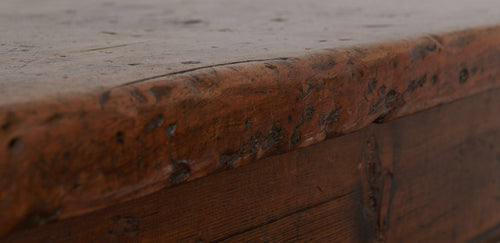 ITALIAN WALNUT DINING TABLE