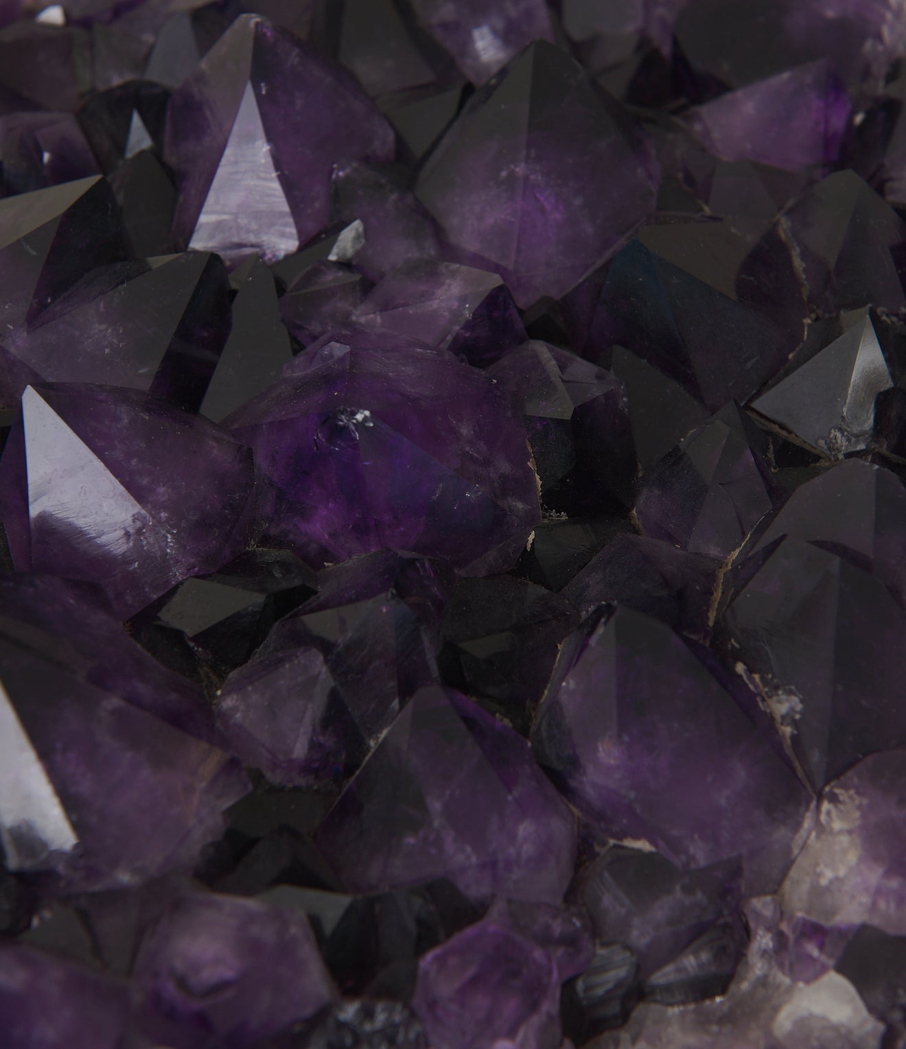 LARGE AMETHYST CLUSTER