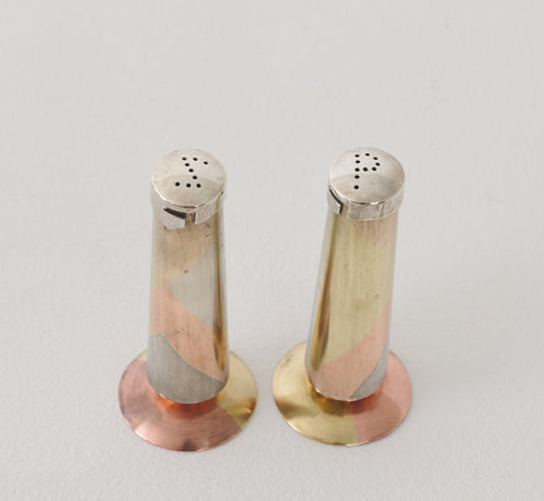 PAIR OF LOS CASTILLOS SALT & PEPPER SHAKERS IN METALES CASADOS TECHNIQUE