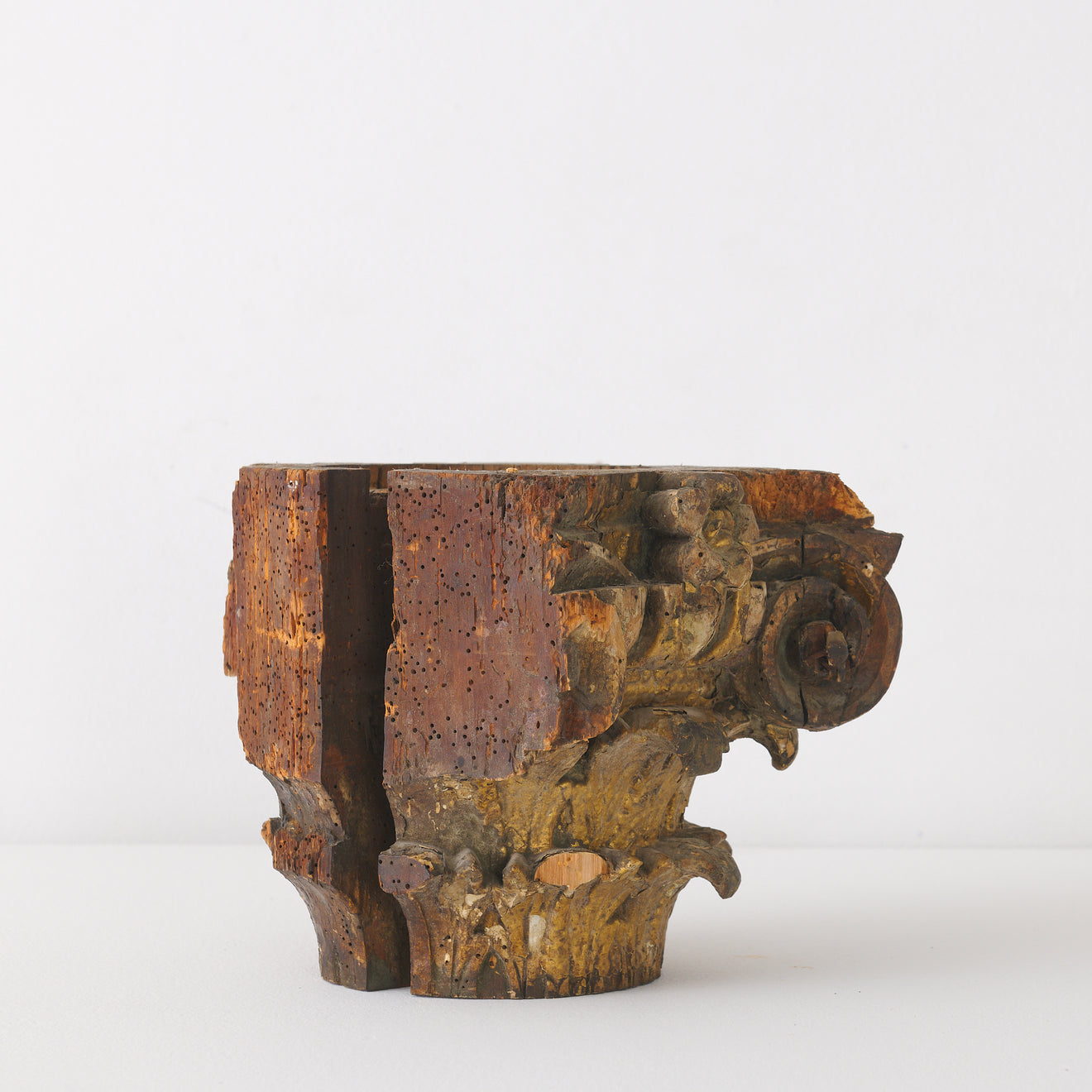 SPANISH ARCHITECTURAL ALTAR FRAGMENT